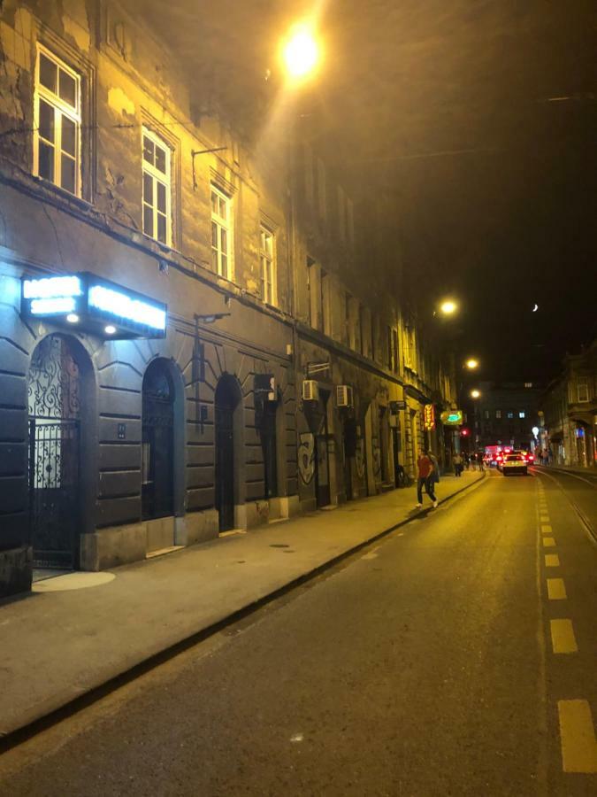 Antwerp Appartments Сараево Екстериор снимка